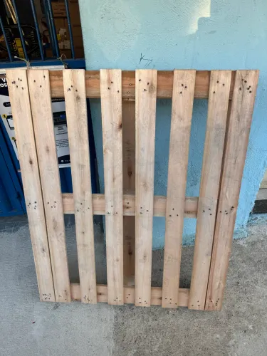 Pallet de madeira
