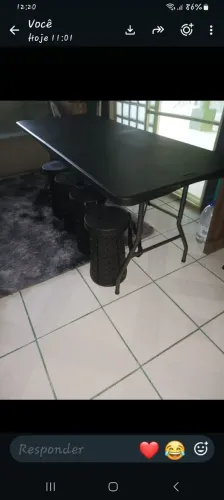 Mesa Maleta com bancos Retráteis!!