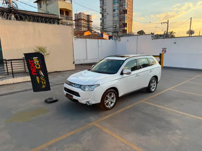 Mitsubishi Outlander 3.0/ GT 3.0 V6 Aut. 2014