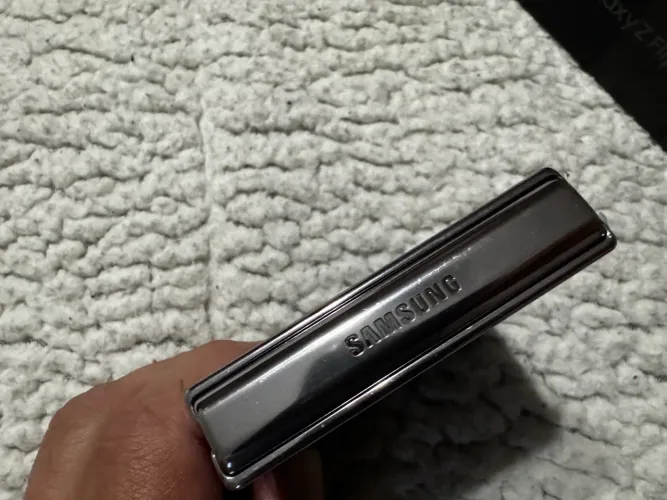 Samsung ZFlip 4