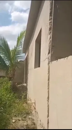 Vendo casa em acabamento Saquarema/Rj