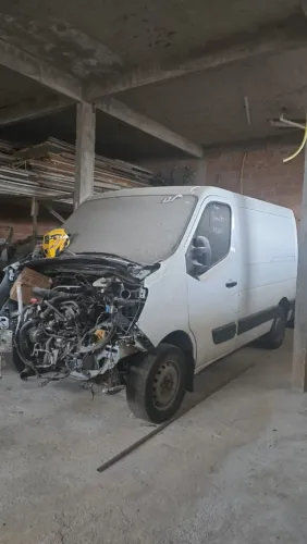 Renault Master 2.3 DCI Furgão 16V Diesel 2023