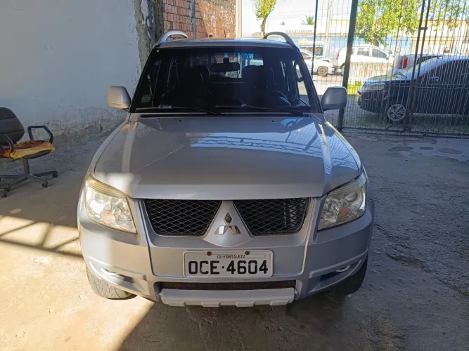Mitsubishi Pajero TR4 2.0/ 2.0 Flex 16V 4X4 Aut. 2012