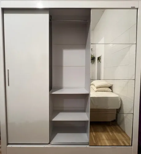 Guarda-roupa