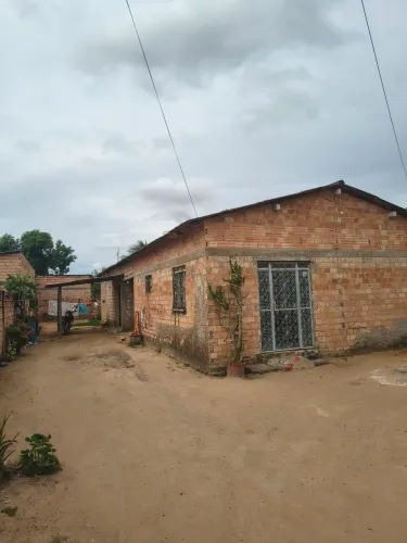 Vende se essa casa , bairro nova cidade 