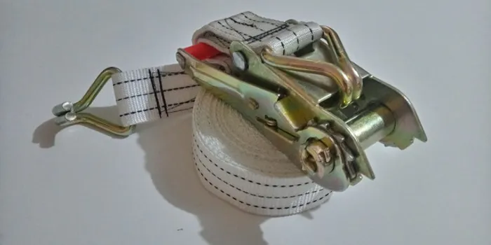 Fita Cinta Catraca para amarração de cargas de até 5 toneladas 50 mm (5 cm) x 09 metros