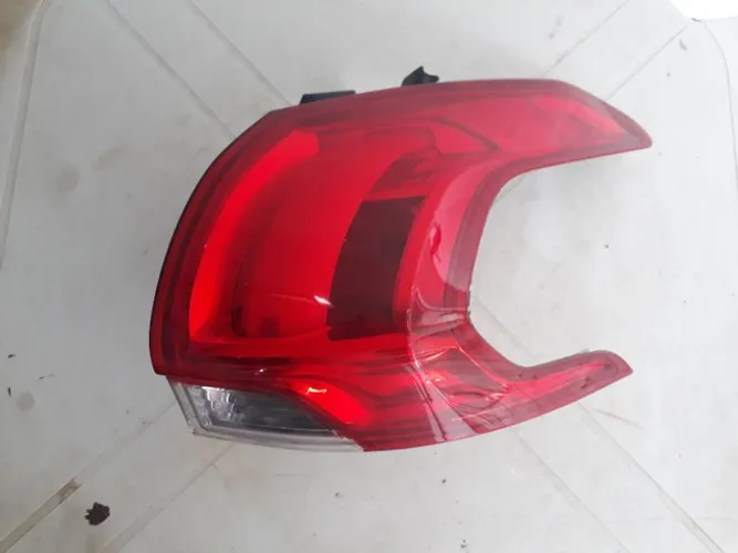 Lanterna Traseira Peugeot 2008 Ano 2015 2016 2017 2018 L.d