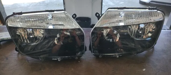 Farol Duster 2012 2013 2014 3015 máscara negra 