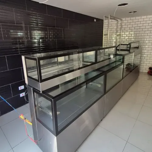 Balcao refrigerado inox- expositora sob medida- Vitrine para padaria