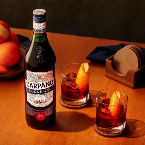 Vinho Vermouth Carpano Classico Rosso - R$230