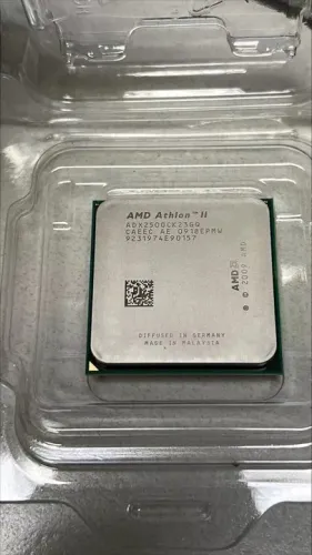 AMD Athlon II X2 250 3.0GHz novo