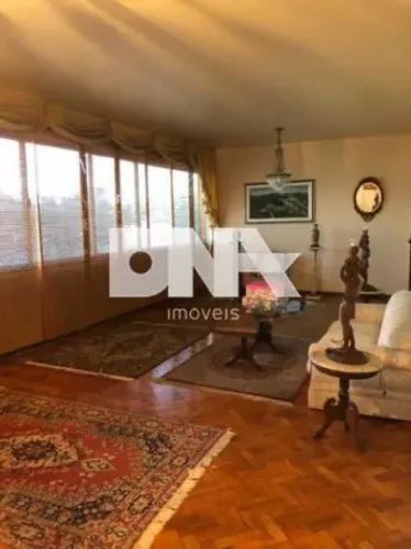 Apartamento - Padrão / Residencial / Copacabana
