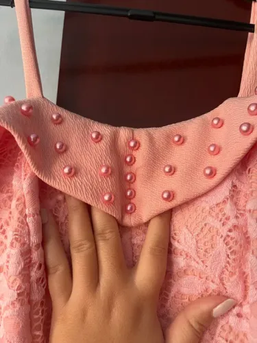 Vestido Rosa com Renda