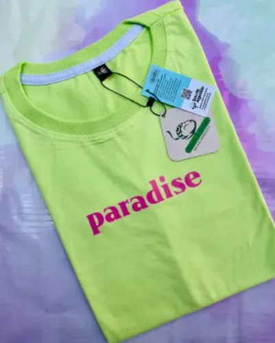 Camisas femininas M (T-shirt) Novas