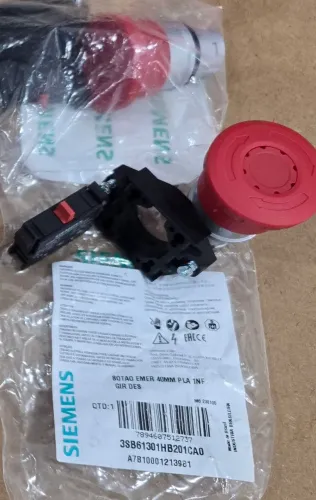 Botão emergência com contato Siemens