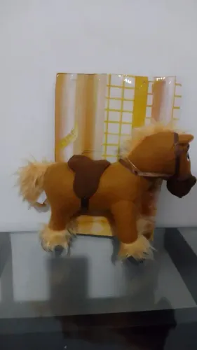 Cavalo Phillip - A Bela e a Fera