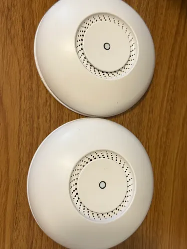 Roteadores: MikroTik cAP ac - Access Point Wi-Fi AC Dual Band | Gigabit + PoE