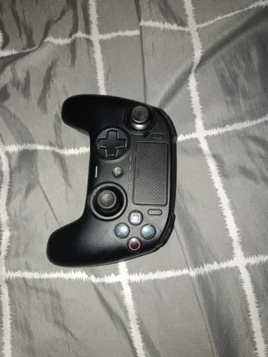 Controle Nacon Revolution Pro Controller 3