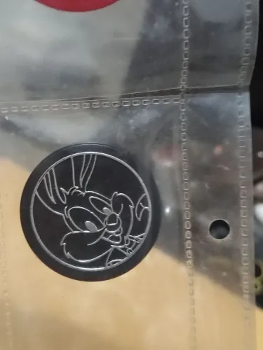 Master tazo tiny toon perninha prata ótimo estado 