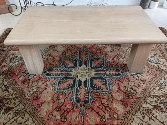 Mesa de Madeira com Pintura em Patina Vintage - Mesa de Sala - Escritório - Centro/Canto