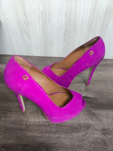 Sapato Peep toe Carmen steffens cor púrpura pouco usado tamanho 36