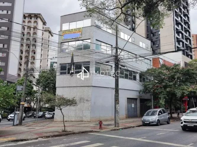 Prédio Comercial para Aluguel na Savassi, BH  940 m² (Internos/Externos)