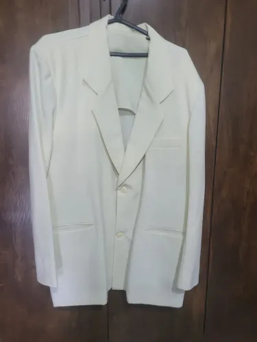 Paletó off white Semi novo 