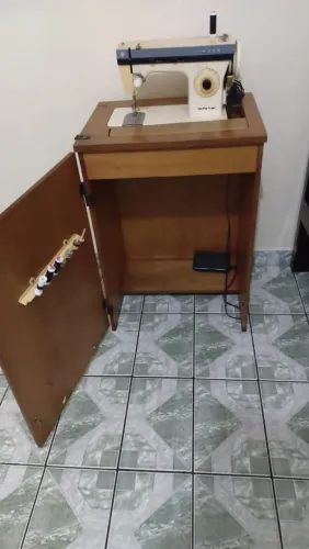 Máquina de costura Singer Zig Zag Super