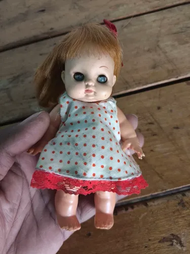Boneca antiga nenezinho