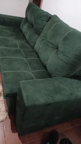 Sofá Retrátil verde
