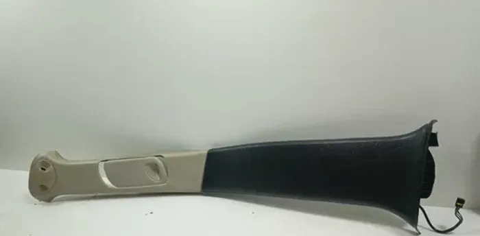 Acabamento Dianteiro Esquerd Chevrolet Vectra 2.0 1997 Preto