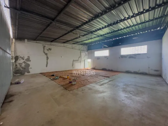 Galpão com 550 m² para alugar no Bairro Lagoinha