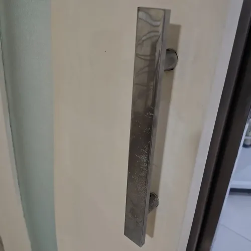 Puxador de Porta em Aço Inox