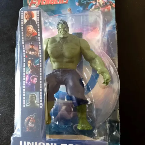 HULK 15cm C/ LED (NA EMBALAGEM)