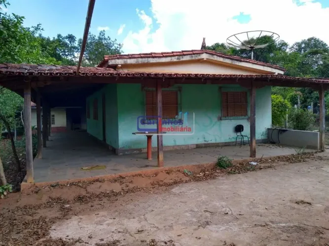 Sítio em Mateus Leme com 5.000m².
