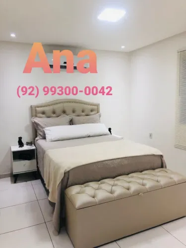 Cabeceira de cama nova almofadada