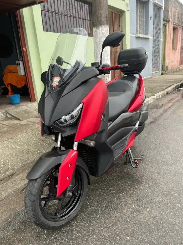 Yamaha XMax 250