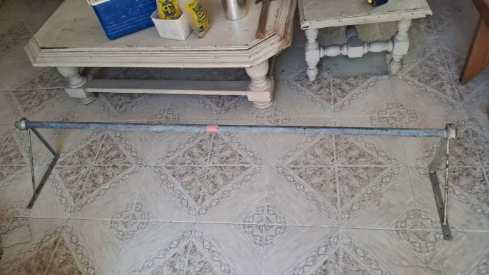 Barra aço ja para fixar na parede