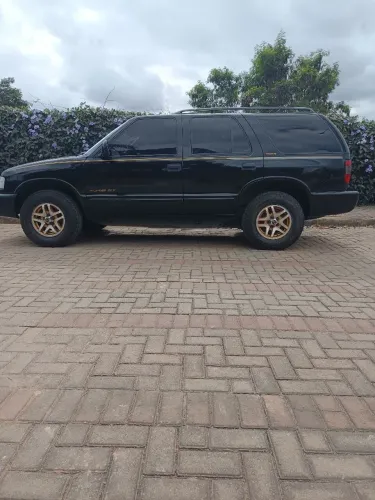 Blazer V6 4.3   50 mil km, único dono, tudo original 