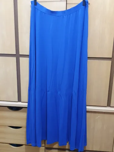 Saia azul com fenda G