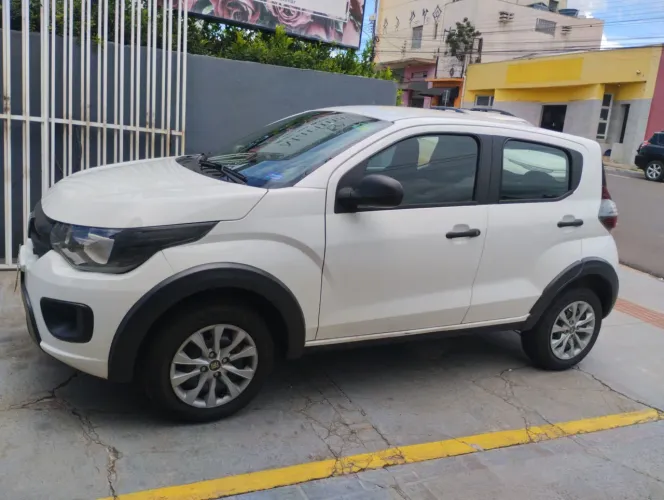 Fiat Mobi Like 1.0 Fire Flex 5P. 2023