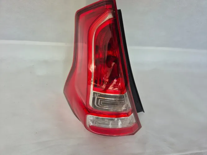 Lanterna Esquerda Renault Sandero 2012 2013 2014 