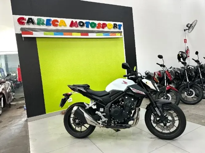 Honda CB 500 Hornet 2026 / 1.530 KM