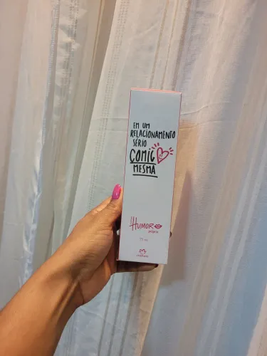 Perfume humor próprio