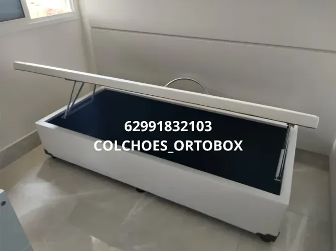 Cama box Baú solteirão com um ano de garantia