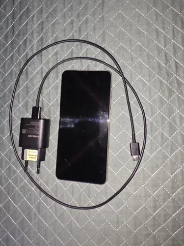 Vendo S21 plus, 256 gB, em ótimo funcionamento