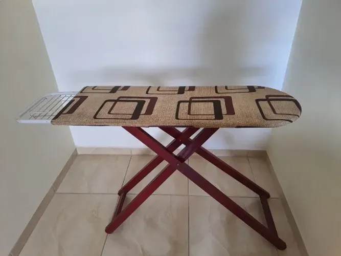 Passadeira / Tábua de Passar Roupas