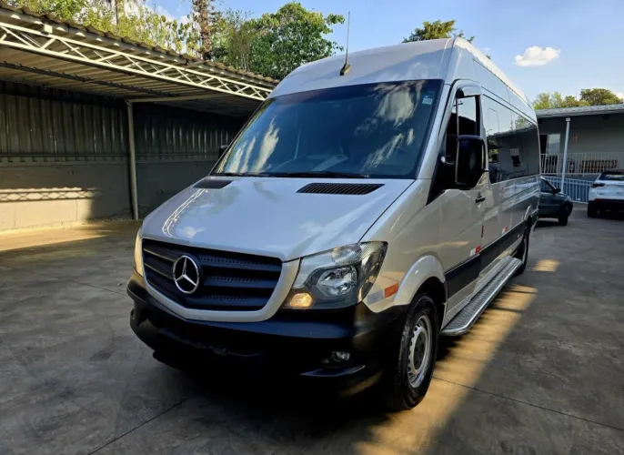 SPRINTER 415 EXECUTIVA 