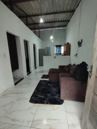 Casa disponível no Albano Franco 