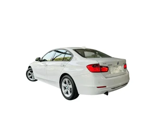 Sucata bmw 320 2015 